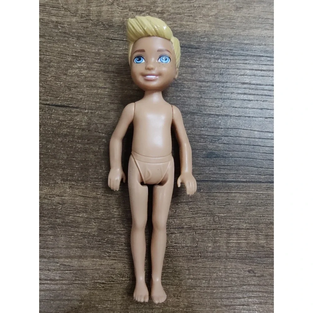Mattel Barbie Chelsea friend Darrin Blonde hair Blue eyes Freckles